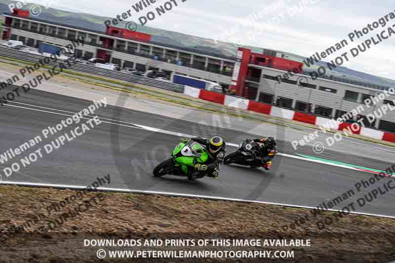cadwell no limits trackday;cadwell park;cadwell park photographs;cadwell trackday photographs;enduro digital images;event digital images;eventdigitalimages;navarra;no limits trackdays;peter wileman photography;racing digital images;trackday digital images;trackday photos